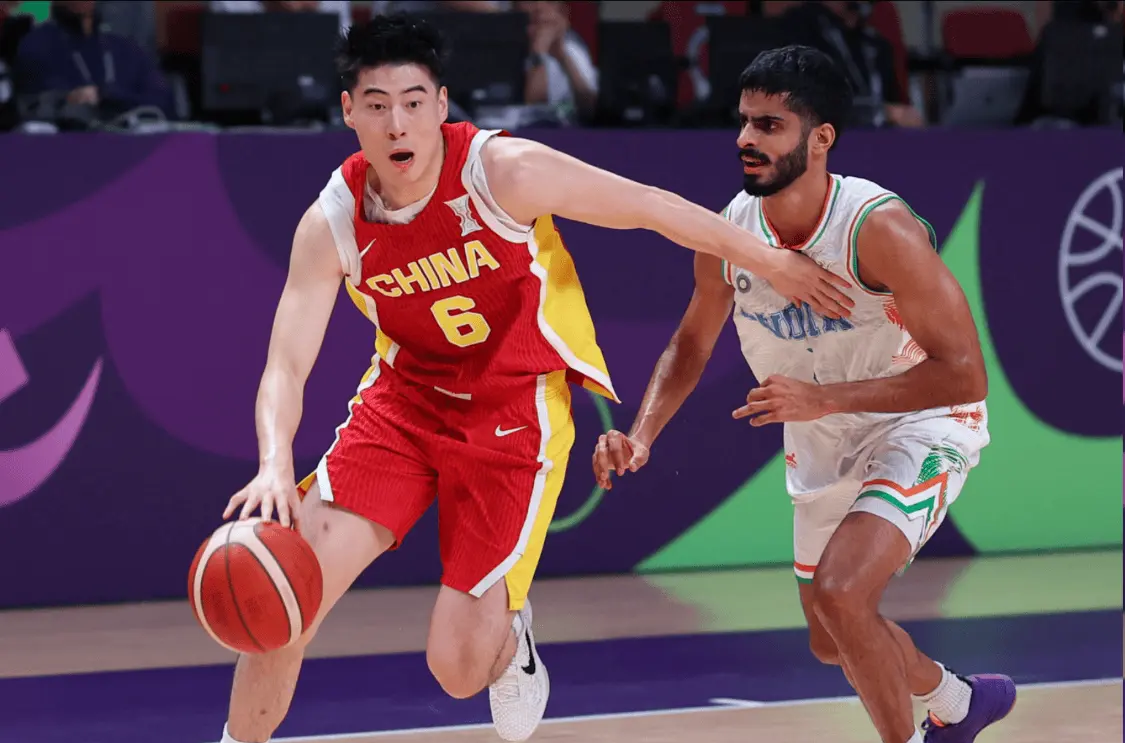 AA, 洲杯的队内, 他们的主教